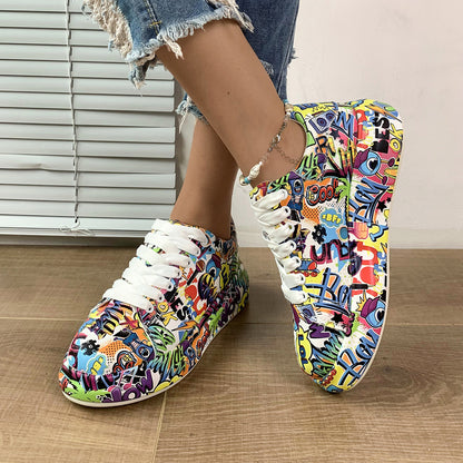 Thick-sole platform sneaker, sole detail