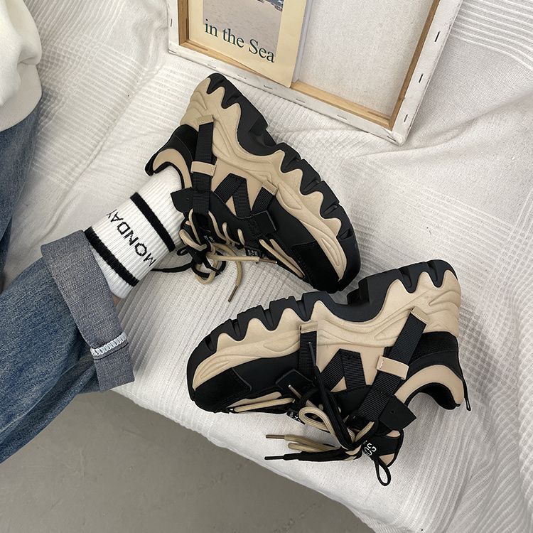 Women's chunky platform sneaker, back view