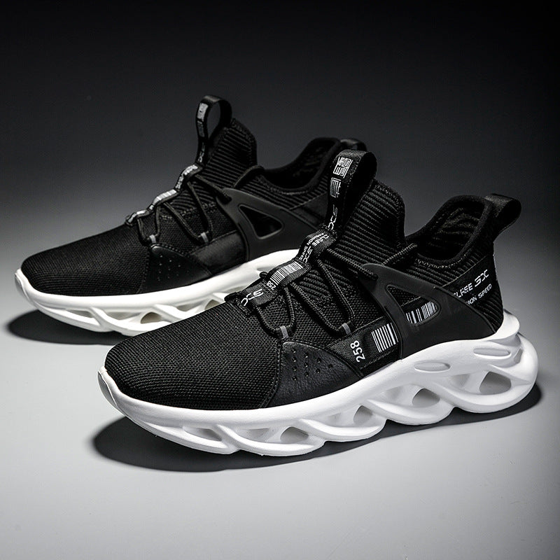 Breathable mesh sneaker, sole detail