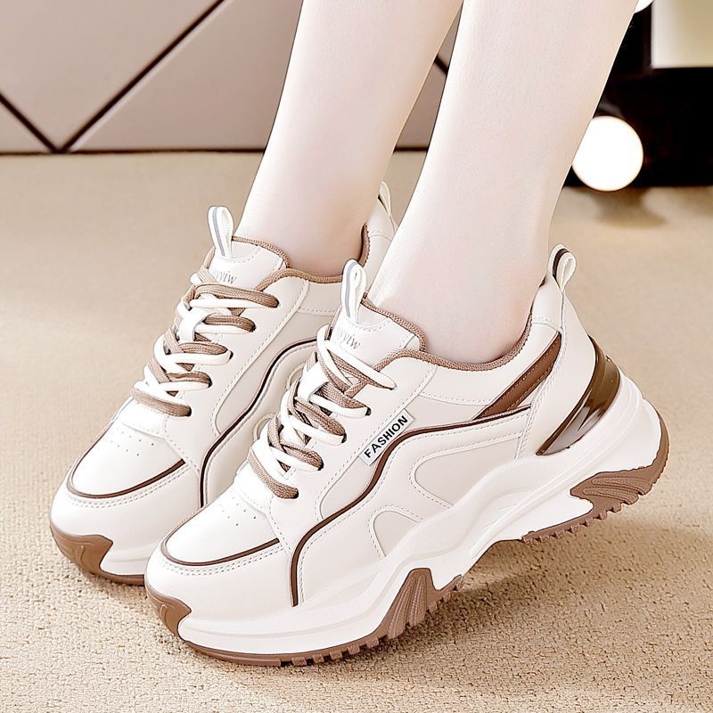 Women's thick-sole sneaker, back view