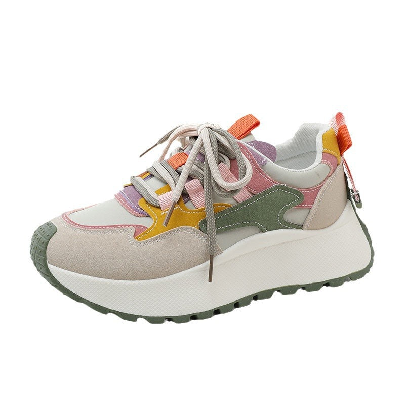 Women's chunky dad sneaker, angle view