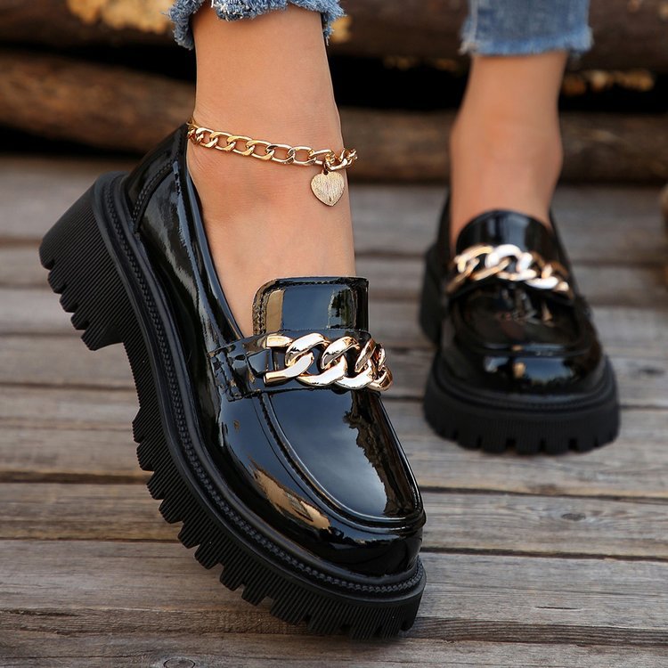 Women's slip-on platform shoe, main view