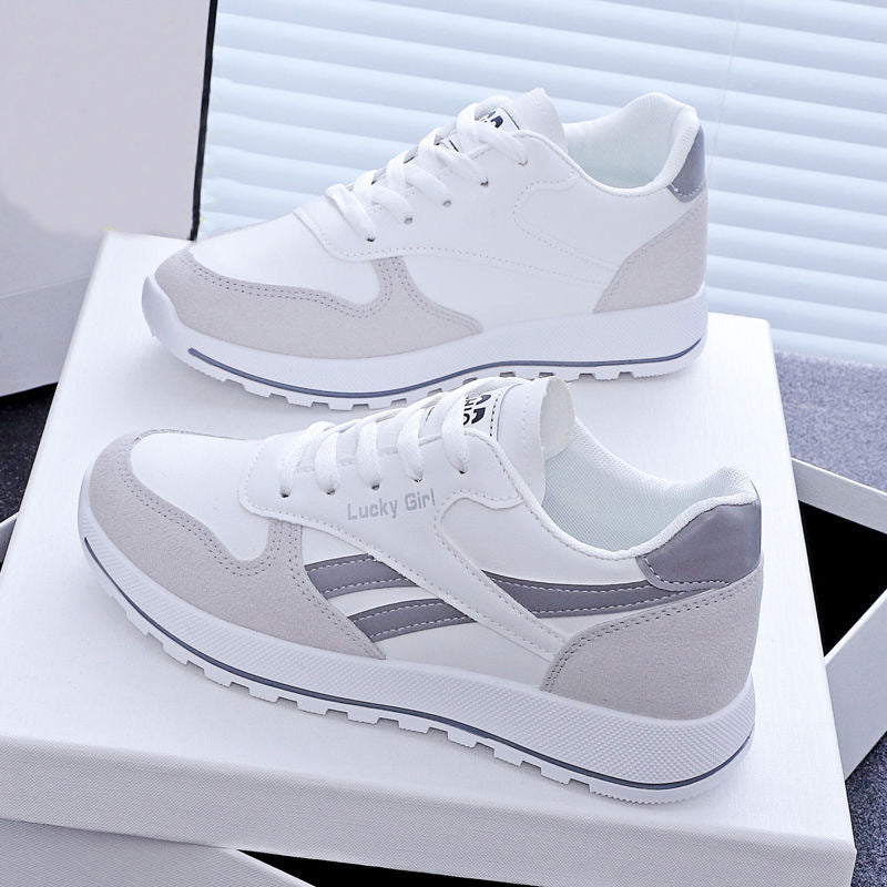 Women's chunky dad running sneaker, colour option