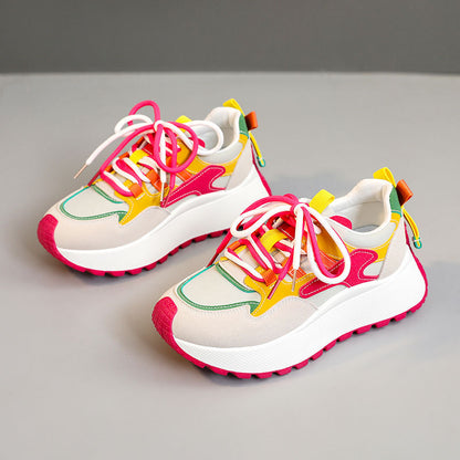 Women's chunky dad sneaker, sole detail